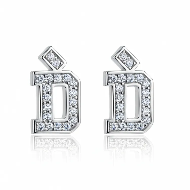 BTSP S925银针满钻时尚大D耳钉王鹤棣同款潮痞帅耳钉