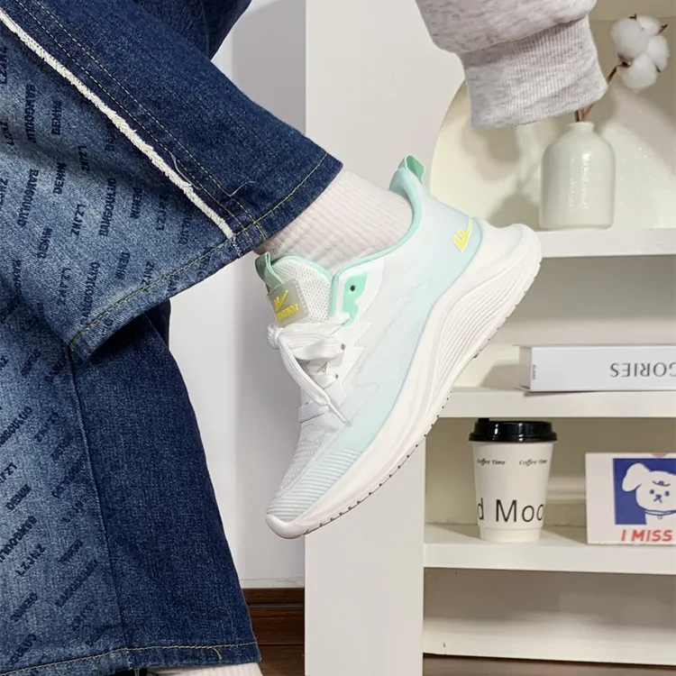 Warrior/回力网面鞋子女减震原创小众2025新款爆款休闲运动鞋软底