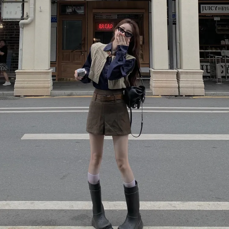 法式复古高级感盐系套装裙女球季针织马甲牛仔衬衫复古短裙三件套