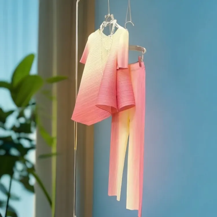 夏装女装小香风休闲出游服装褶皱活泼渐层两件式套装轻奢高级衣服