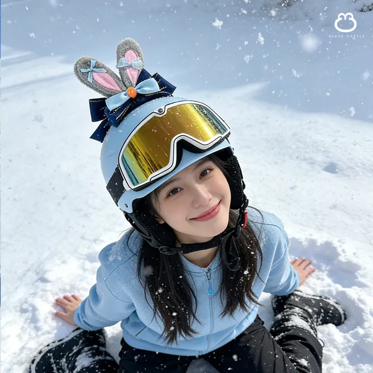 超轻滑雪头盔户外双板保暖可爱兔子雪盔成人儿童滑雪装备通用