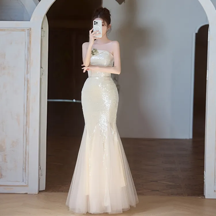 抹胸鱼尾晚礼服2025新款订婚礼服新娘敬酒服年会主持生日毕业艺考