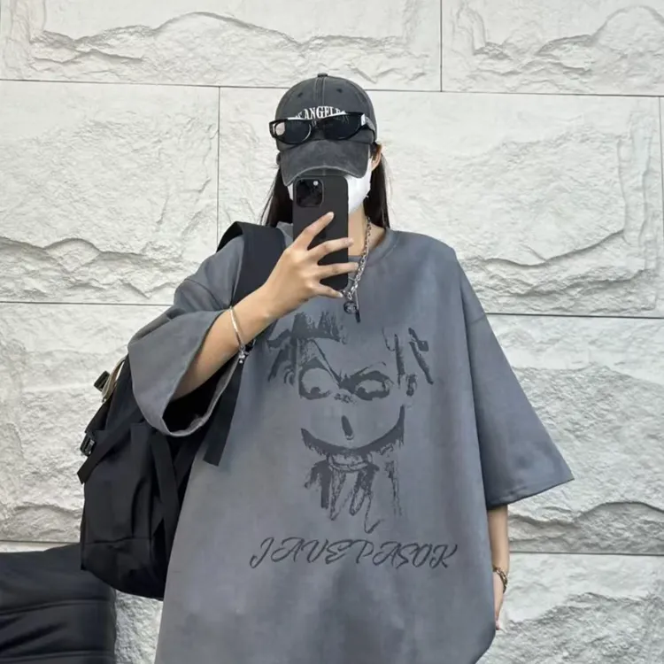 加大码300斤国潮卡通动漫哪吒仿麂皮绒短袖男女夏季舒适显瘦t恤衫