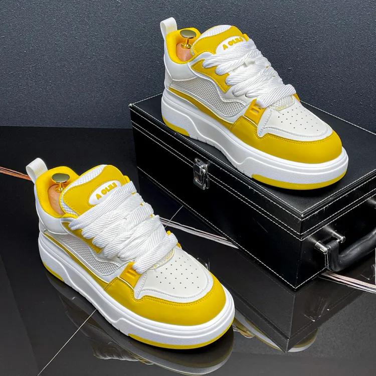 纪诗哲男鞋冬季透气板鞋男款2025新款爆款厚底增高干净感痞帅男鞋