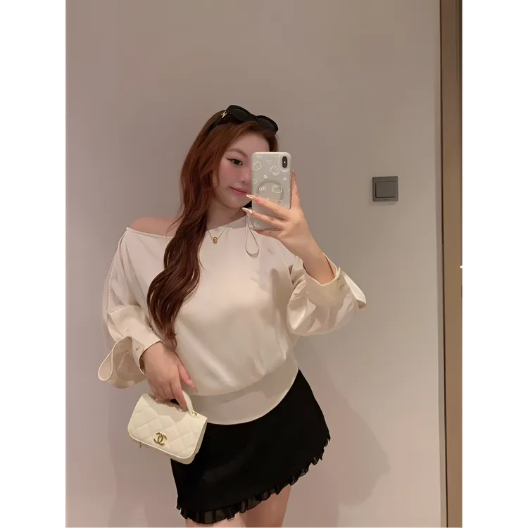 慧芝huizhi 21229缎感女人 定制款 镂空设计气质女人微胖大码上衣