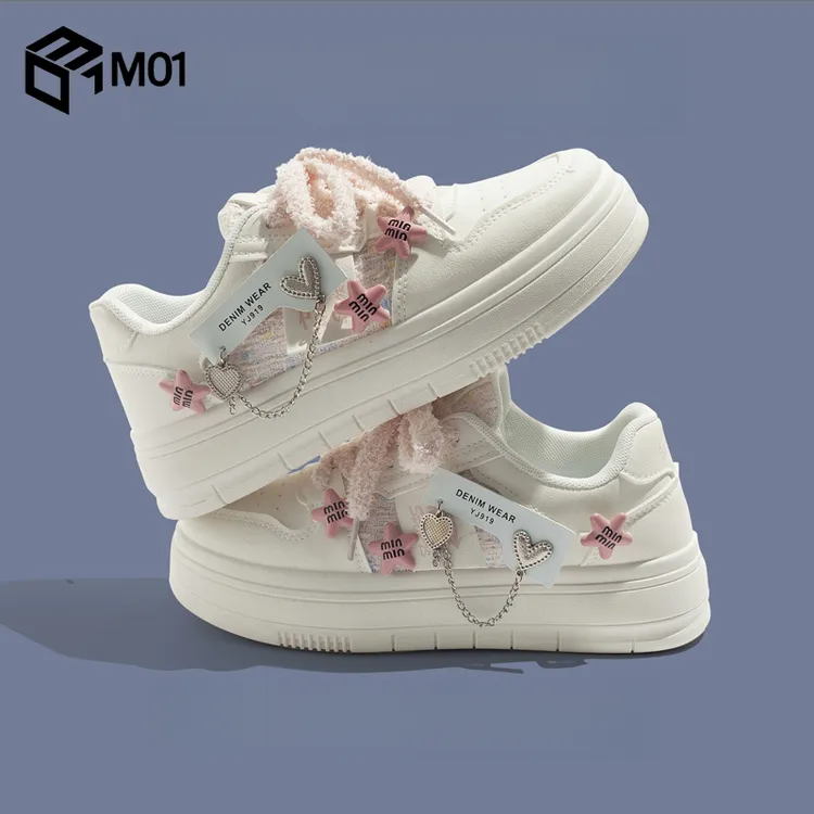 M01百搭板鞋2025春季鞋子女新爆款休闲甜美粉星星小白鞋ins潮