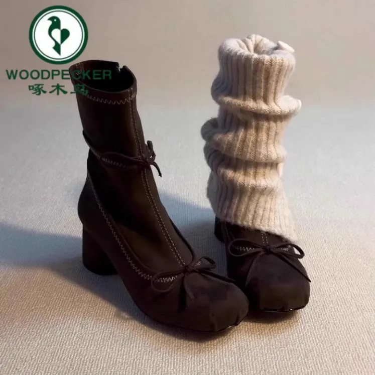 啄木鸟新款百搭粗跟侧拉链短靴女2025温柔圆头芭蕾风蝴蝶结瘦瘦靴