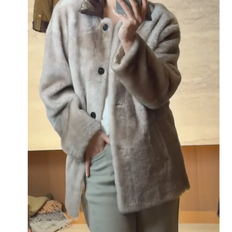 TANTAN 休闲时尚百搭秋冬皮毛一体外套4258