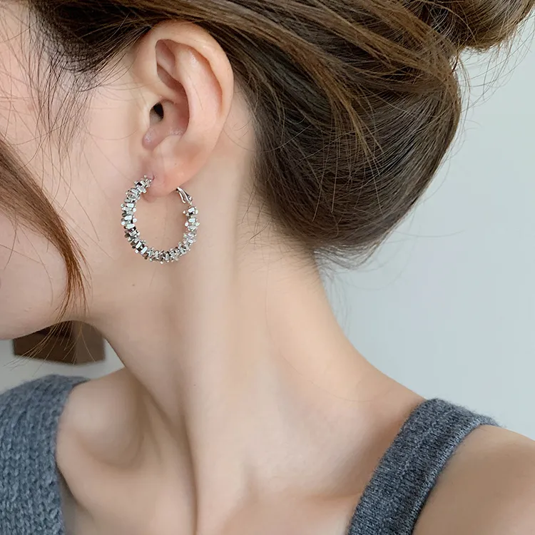 合金耳饰 独特耳环圈圈耳钉耳饰高级感气质轻奢金色耳圈