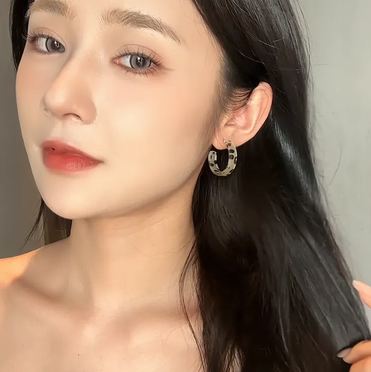 非金属亚克力耳饰 新款潮流豹纹耳钉欧美风C形耳环树脂耳钉个性