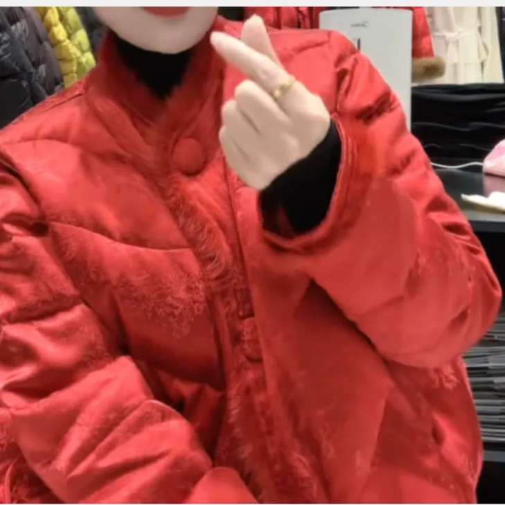 2025冬季新款潮流韩版爆款网红外套女惜VQ12