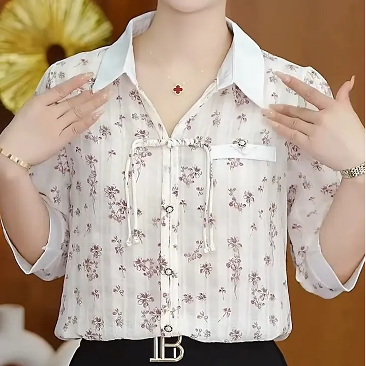 2025夏季新款气质淑女装百搭碎花减龄上衣拼接复古风盘扣休闲衬衣