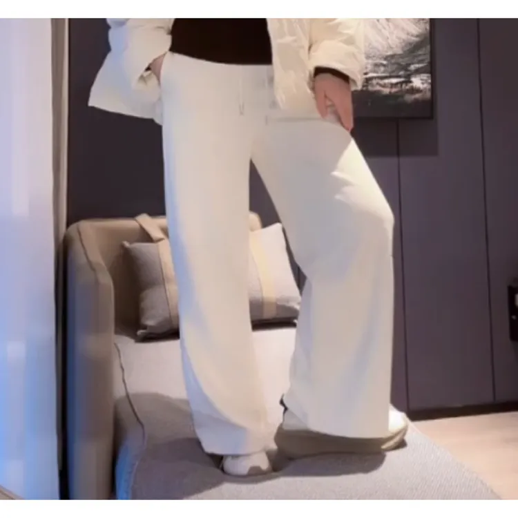 【U.M】云朵绒羊毛蚕丝压纹直筒裤休闲保暖显瘦