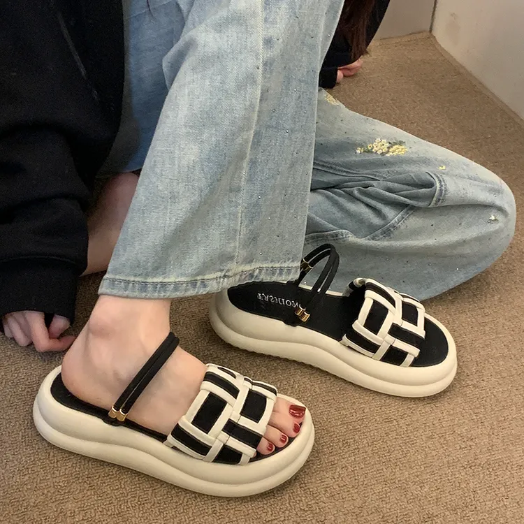 2025新款夏季绝美凉鞋女仙女风厚底百搭配裙子两穿拖鞋外穿沙滩鞋