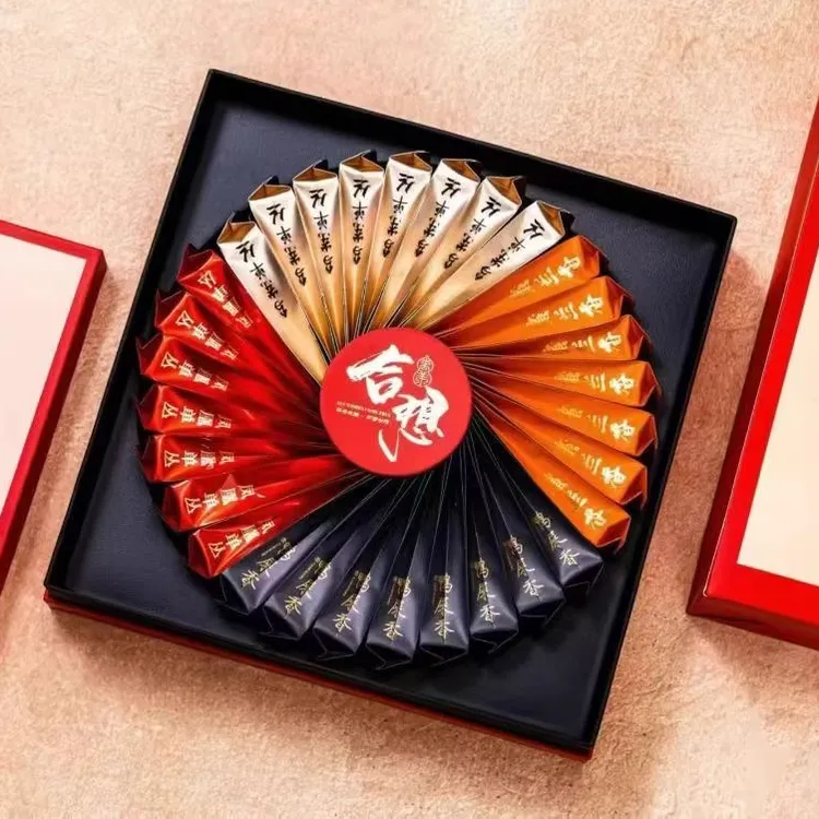 中秋茶礼凤凰单丛鸭屎香蜜兰香合拼礼盒