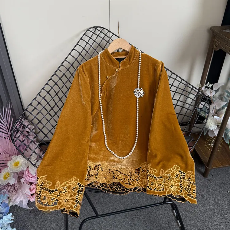 2025秋款新中式国风加绒时尚真丝绒显瘦显白高级感洋气刺绣衬衫