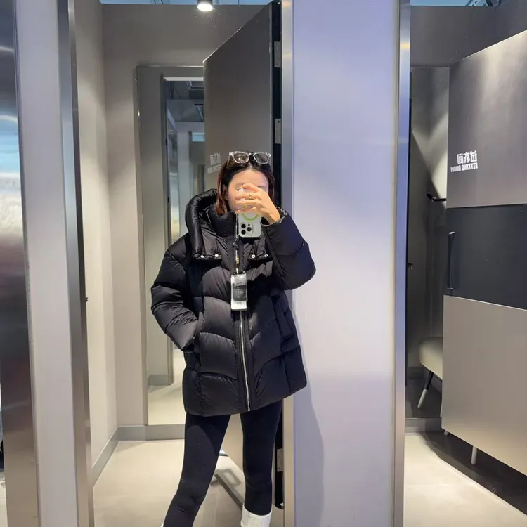 珠光缎面2025新款高蓬90白鸭绒时尚保暖百搭羽绒服