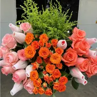 【爆款福利】戴安娜玫瑰10枝+影星玫瑰10枝+橙芭比3枝+配草5枝