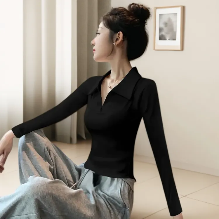 2025新款黑色polo翻领长袖打底衫女春秋冬显瘦设计感小众气质上衣