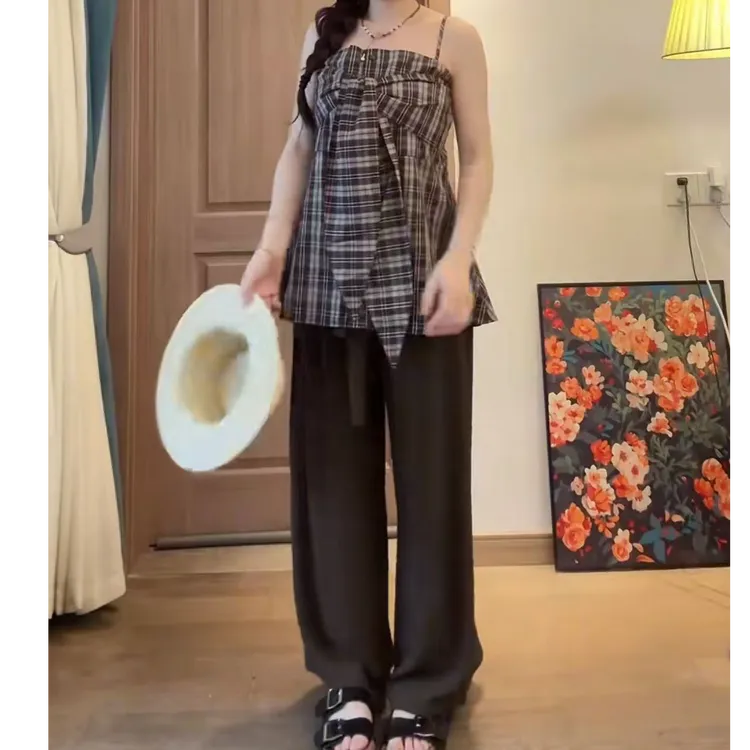 早秋韩系修身型文艺复古小清新吊带+舒适透气西裤时尚显瘦套装