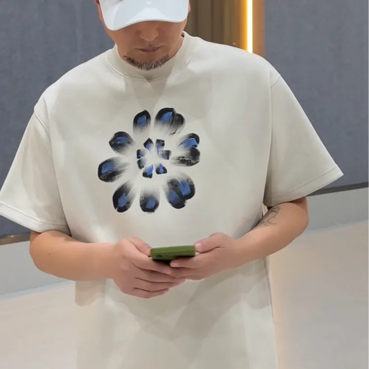 春季新款重磅圆领手绘花瓣时尚休闲百搭宽松短袖8029