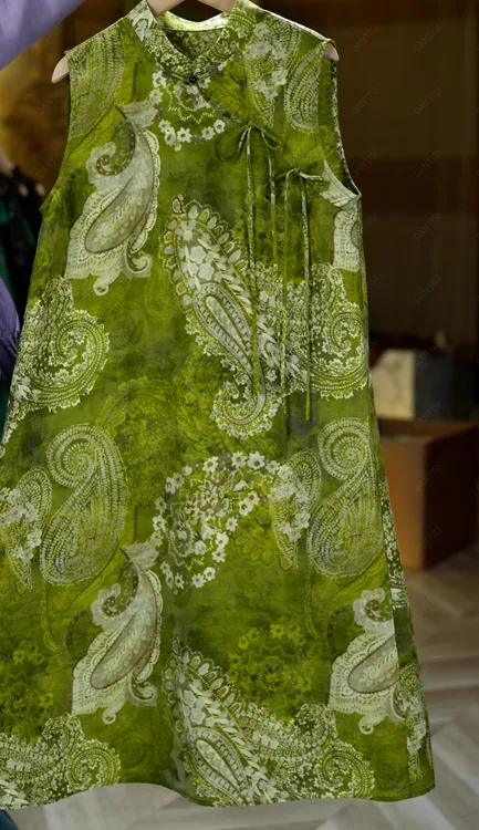 长歌行《非遗美学》2260国风复古显瘦减龄无袖连衣裙