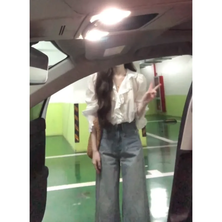 MARIE.COCO法式V领荷叶边长袖女衬衫气质甜美上衣百搭时尚牛仔裤