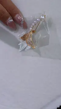 未镶嵌淡水珍珠胸针912多样性发货  发其一