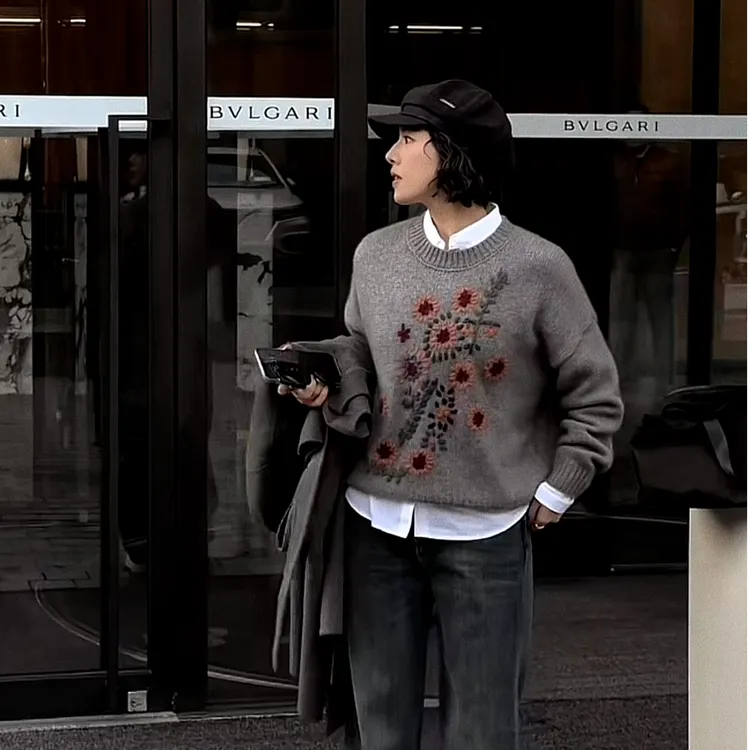 W.Diva【白鸥】春季时尚休闲百搭圆领绵羊毛显瘦针织毛衣4ZDM00005