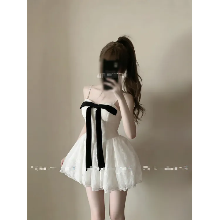 【初黛白巧】春季新款法式纯欲风蝴蝶结收腰显瘦蕾丝重工女款连衣裙