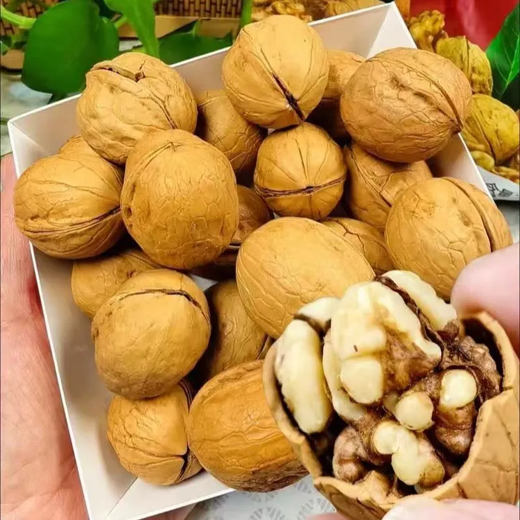 【500g/袋】新疆手剥烤核桃草本味香酥 脆营养坚果食品休闲零食