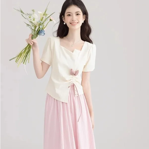 蝴蝶结绑带设计感短袖T恤女2025夏新款修身显瘦正肩方领开叉上衣