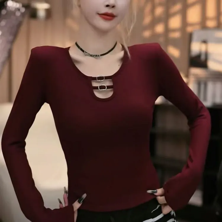 sanye&feel/妍三也【气质百搭】加绒纯欲镂空显瘦设计感上衣54068YX