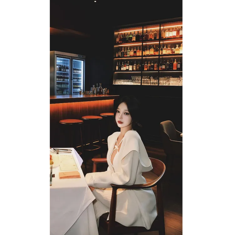 法式气质女神时尚高级感蝴蝶结吊带宽松百搭开衫外套配显瘦半身裙