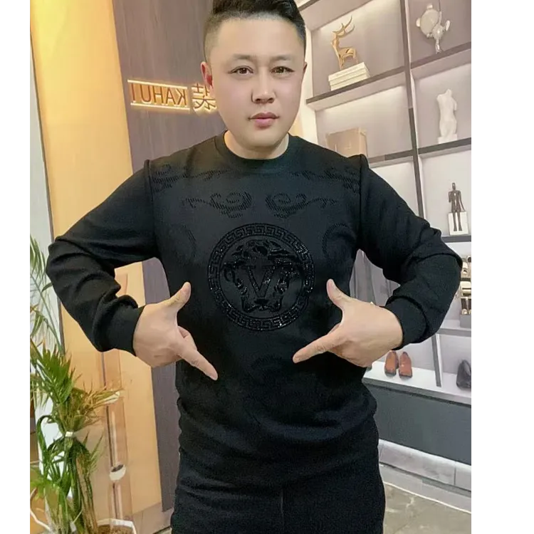 【大咖汇】男上衣修身轻奢图腾V休闲男装长袖秋冬新款卫衣男