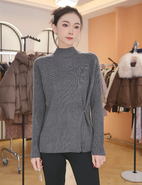 秋冬半高领毛衣女宽松设计感侧开叉慵懒风内搭加厚上衣针织打底衫