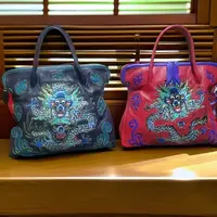 赵掌柜——刺绣龙包B-07