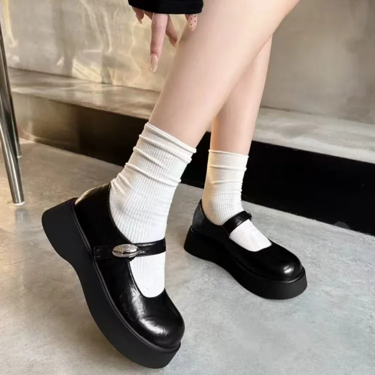小香风松糕厚底圆头玛丽珍鞋女2025春季新款超火复古学院风JK单鞋