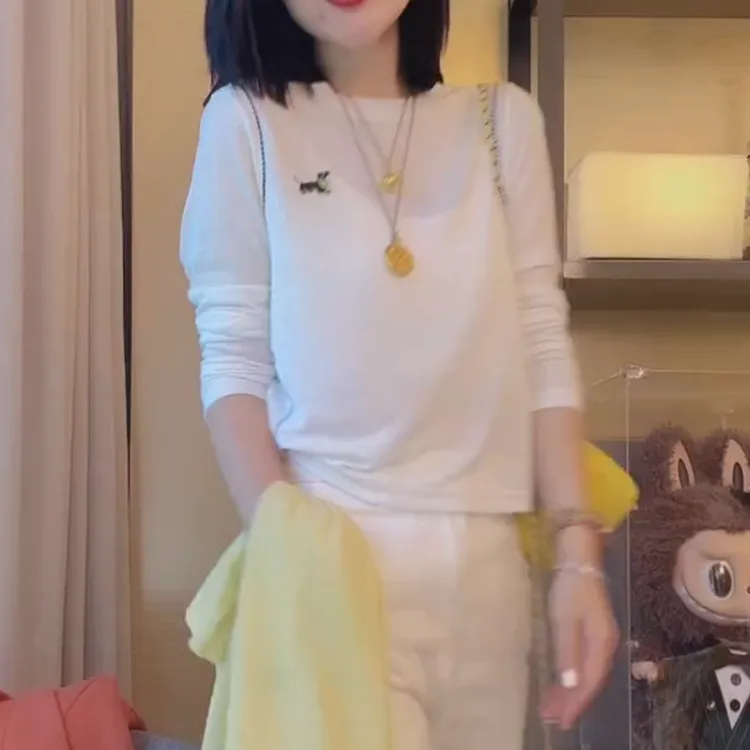 【刺绣小狗】2025早秋新款胸口刺绣小狗圆领长袖T恤上衣LK2506298