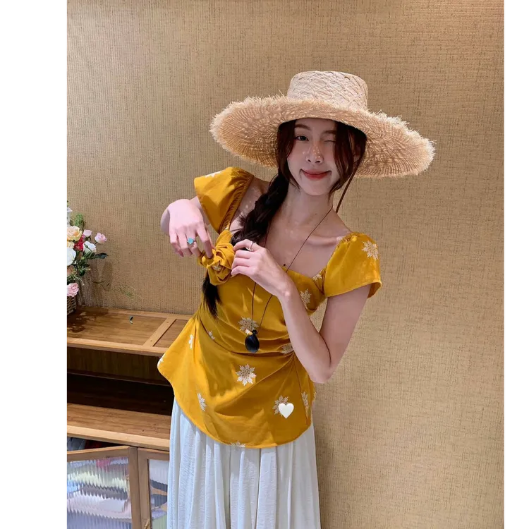 夏季套装女装韩系穿搭多巴胺纯欲风甜美显瘦黄色上衣阔腿裤两件套