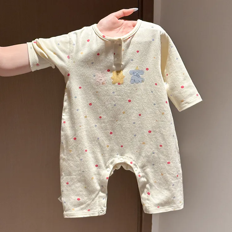 婴儿波点连体衣2025新款秋季女宝宝纯棉卡通爬服新生儿长袖爬服潮