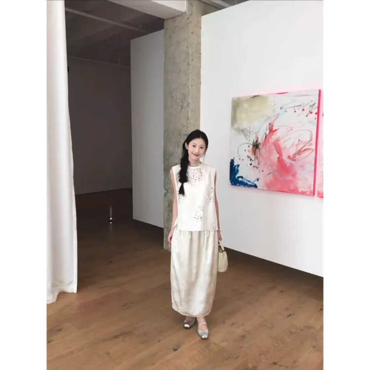 MARIE.COCO新中式国风刺绣衬衫上衣女夏季宽松显瘦半身裙两件套