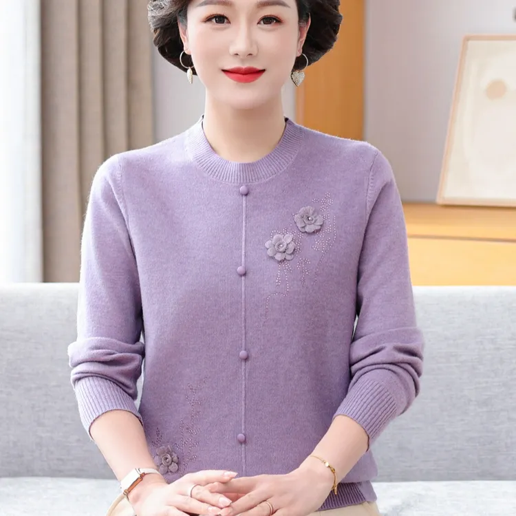 妈妈秋装毛衣洋气长袖小衫2025新款中老年女装春秋针织打底上衣服