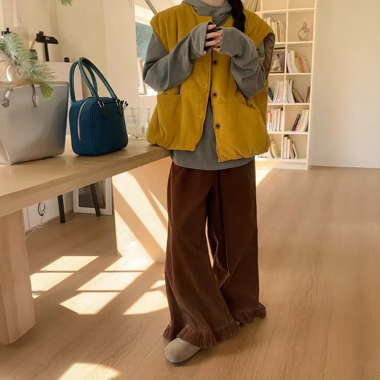 韩系焦糖甜美风大码连帽卫衣叠穿黄色马甲女秋季花边阔腿裤三件套