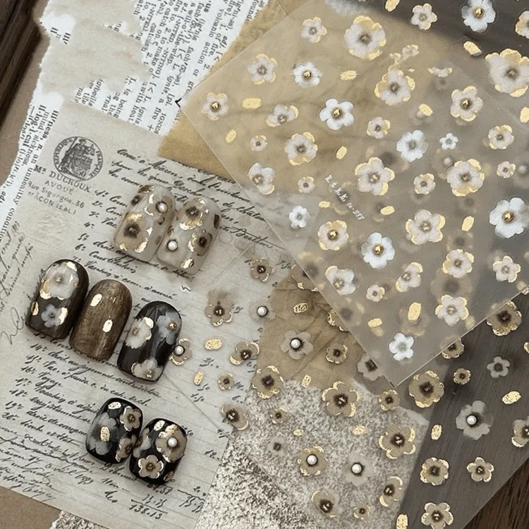 爆款复古黑金不规则晕染小花浮雕美甲贴纸镶钻烫金ins甜酷花背胶