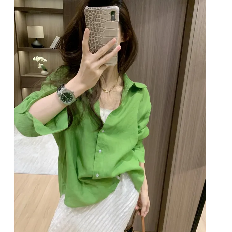 2025春节法式衬衫女薄款新款宽松慵懒风高级感上衣搭配半身裙套装
