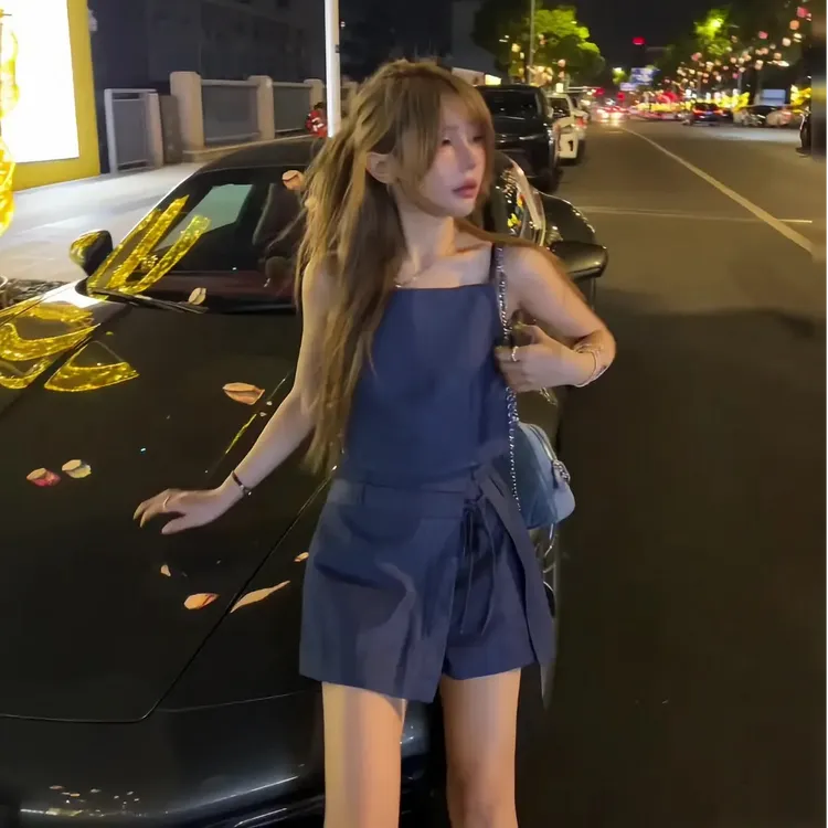 法式蓝色吊带背心上衣女装2025新款夏季穿搭小个子巨好看裙子套装
