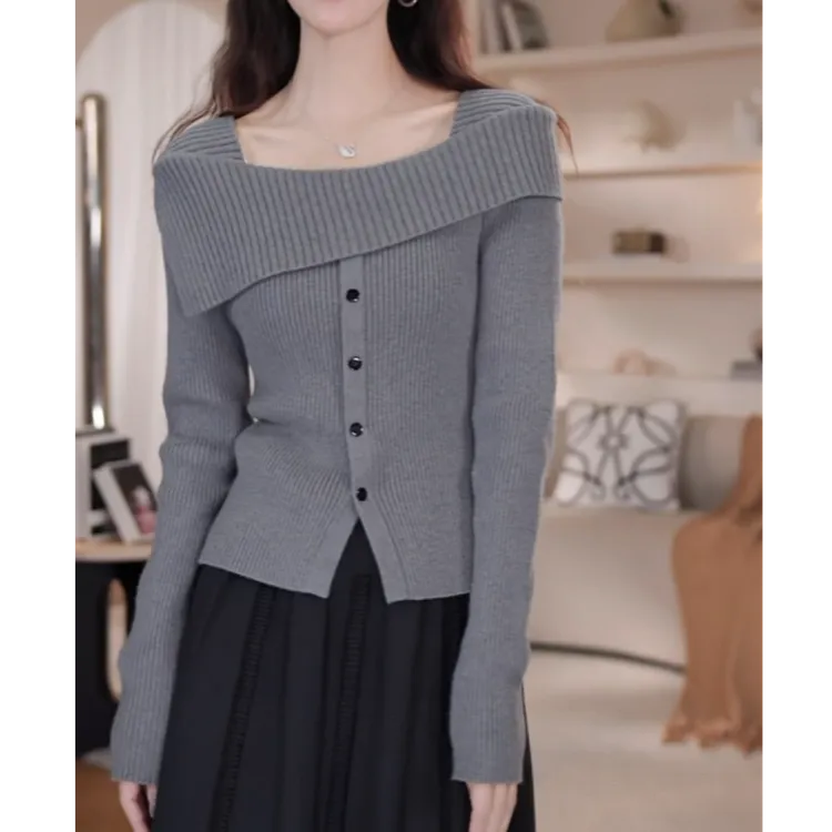 2025秋季新款方领长袖针织衫女温柔风韩系设计感开叉修身显瘦上衣