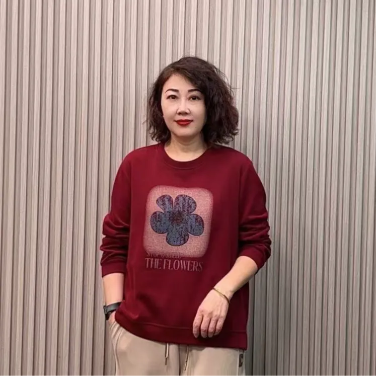 JIAXIN/珈辛春秋新款时尚妈妈装经典百搭宽松开叉卫衣春秋长袖