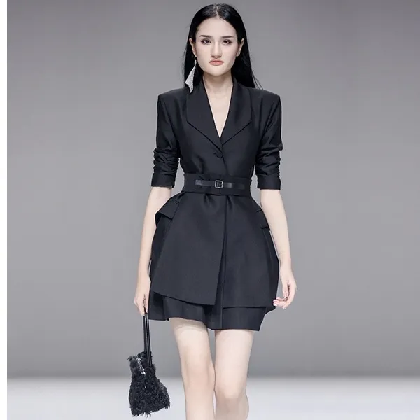 MAGGIEMA品质女装小黑裙子法式洋气时髦高贵气质连衣裙女569D